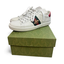Load image into Gallery viewer, Gucci Ace Bee Sneakers
