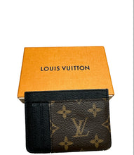 Load image into Gallery viewer, Louis Vuitton Monogram Card Holder
