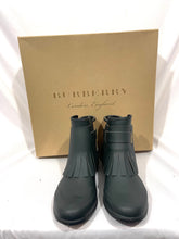 Load image into Gallery viewer, Burberry Rubber Rain Boots
