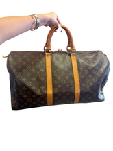 Load image into Gallery viewer, Louis Vuitton Monogram Keepall travel bag
