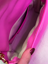 Load image into Gallery viewer, Jacquemus pink lepetite bambimou
