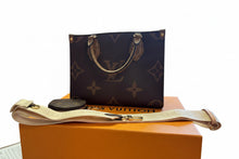 Load image into Gallery viewer, Louis Vuitton On The Go PM bag
