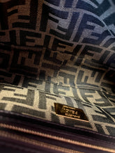 Load image into Gallery viewer, FENDI shoulderbag
