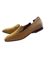 Load image into Gallery viewer, Manolo Blahnik Pitakara Raffia Loafers
