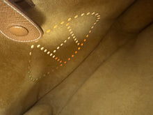 Load image into Gallery viewer, Hermes Evelyne III 29 bag
