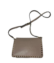 Load image into Gallery viewer, Valentino Garavani Small Leather Nude Bag
