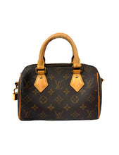 Load image into Gallery viewer, Louis Vuitton bandolier 20 Handbag Purse Monogram
