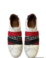 Load image into Gallery viewer, Givenchy Men’s Sneakers
