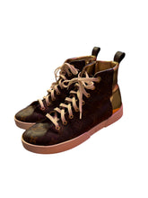 Load image into Gallery viewer, Louis Vuitton Stellar Leather Sneakers
