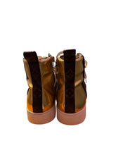 Load image into Gallery viewer, Louis Vuitton Stellar Leather Sneakers
