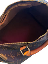 Load image into Gallery viewer, Louis Vuitton Speedy 30
