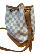 Load image into Gallery viewer, Louis Vuitton Bucket Damier Azur Noe
