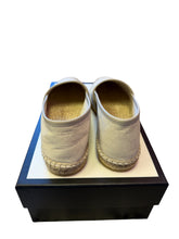 Load image into Gallery viewer, Gucci Espandrilles Beige

