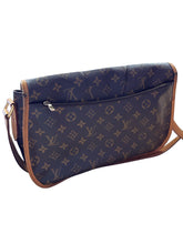 Load image into Gallery viewer, Louis Vuitton Menilmont Crossbody
