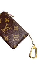 Load image into Gallery viewer, Louis Vuitton Pouch Credit Card

