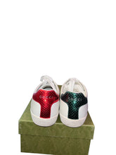 Load image into Gallery viewer, Gucci Ace Bee Sneakers

