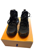 Load image into Gallery viewer, Louis Vuitton Archlight Sneakers Women
