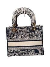 Load image into Gallery viewer, Lady Dior Medium D-Lite Bag
