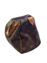 Load image into Gallery viewer, Louis Vuitton Speedy 25 Monogram
