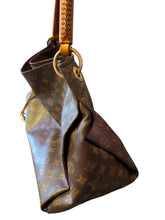 Load image into Gallery viewer, Louis Vuitton Artsy Monogram
