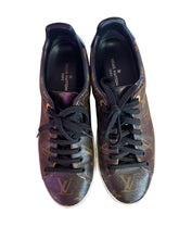 Load image into Gallery viewer, LV Monogram Front Row Sneaker
