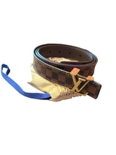 Load image into Gallery viewer, Louis Vuitton Women’s Damier belt
