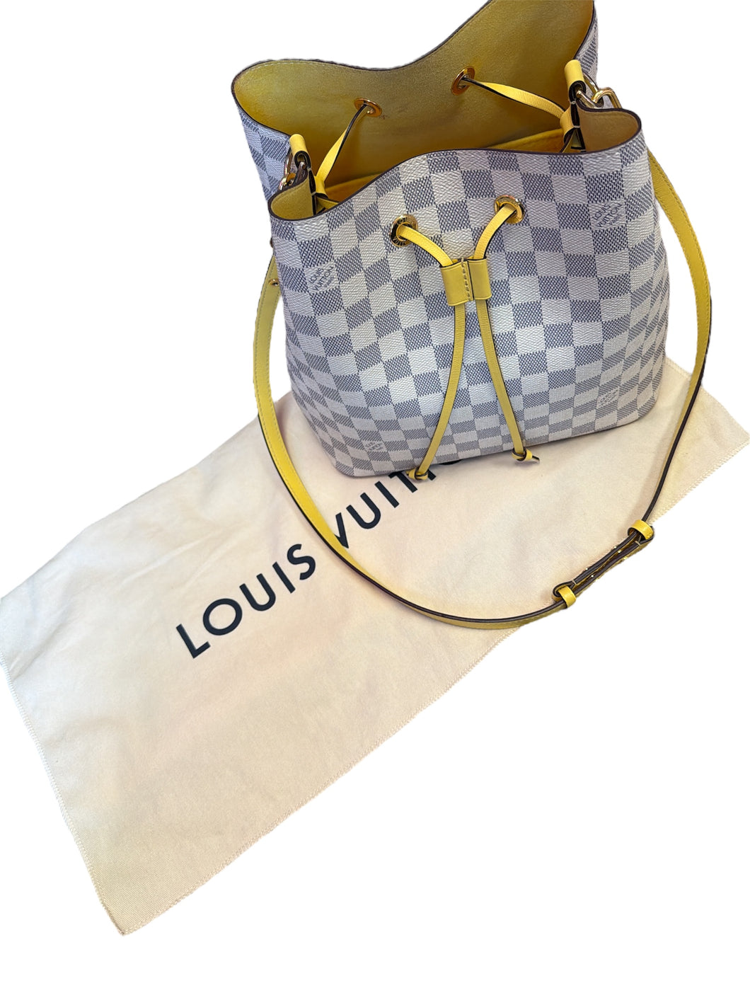 Louis Vuitton Néonoé MM yellow