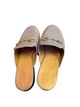 Load image into Gallery viewer, Gucci mules beige
