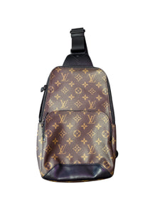 LV Avenue Slingbag Brown