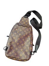 Load image into Gallery viewer, LV Avenue Slingbag Brown
