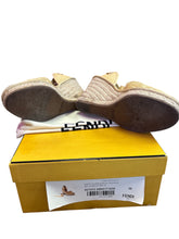 Load image into Gallery viewer, Espandrilles Fendi Yellow
