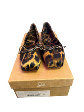 Load image into Gallery viewer, Christian Louboutin Mamadrague Flats
