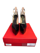 Load image into Gallery viewer, Valentino Garavani Black
