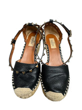 Load image into Gallery viewer, Valentino Rockstud Espadrilles Wedges
