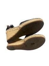Load image into Gallery viewer, Valentino Rockstud Espadrilles Wedges
