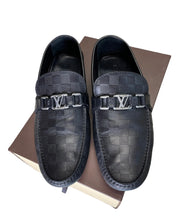 Load image into Gallery viewer, Louis Vuitton Black Men’s Loafers
