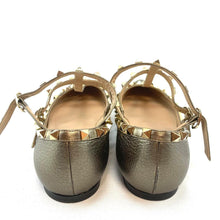 Load image into Gallery viewer, Valentino Garavani Rockstud Accents Leather Ballet Flats
