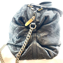 Load image into Gallery viewer, Carolina Herrera Chain Shoulderbag
