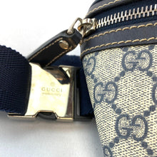 Load image into Gallery viewer, Gucci GG Supreme Belt Bag
