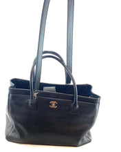 Load image into Gallery viewer, Chanel Executive Tote
