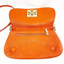 Load image into Gallery viewer, Tory Burch Crossbody/Clutch
