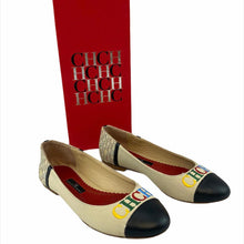 Load image into Gallery viewer, Carolina Herrera Flats
