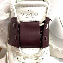 Load image into Gallery viewer, Valentino Garavani Sneakers
