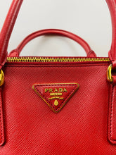 Load image into Gallery viewer, Prada Medium Galleria Tote Handbag
