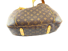 Load image into Gallery viewer, Louis Vuitton Galliera PM
