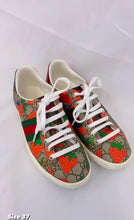 Load and play video in Gallery viewer, Gucci GG Strawberry Ace Sneakers
