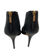 Load image into Gallery viewer, Jimmy Choo Black Tamali size 39
