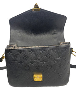 Louis Vuitton Pochette Metis Black Monogram