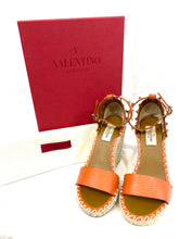 Load image into Gallery viewer, Valentino Garavani Rockstud Wedges Orange
