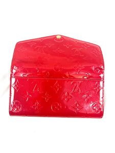 Louis Vuitton Vernis Red Wallet